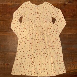 Cream colored print dress size7
